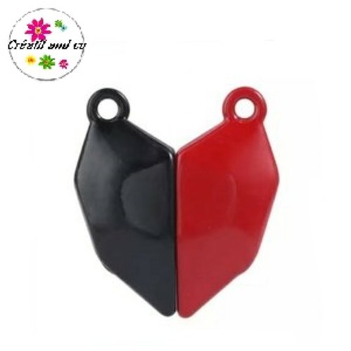 Fermoir magnétique forme coeur noir/rouge  20x17,5mm