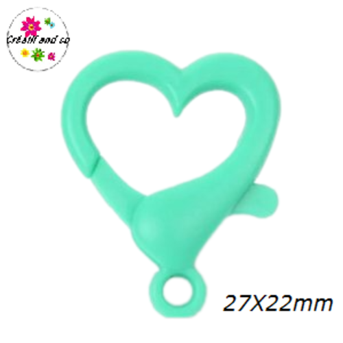 Mousqueton forme coeur vert plastique 27x22mm