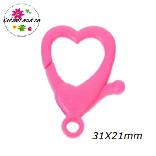 Mousqueton forme coeur fuchsia plastique 31x21mm