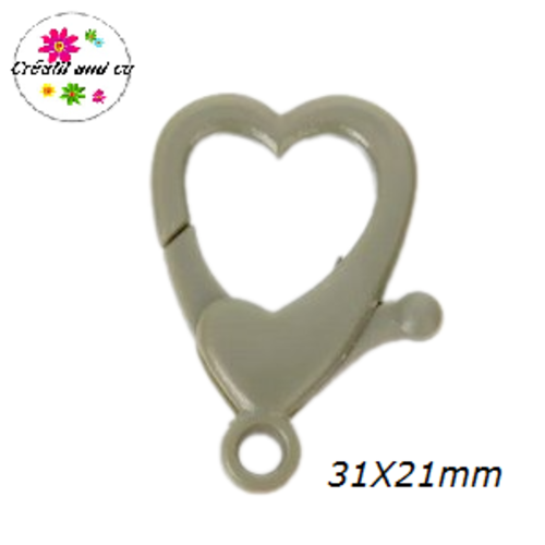 Mousqueton forme coeur gris plastique 31x21mm