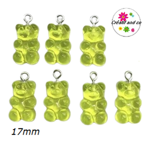 Breloque ourson vert translucide