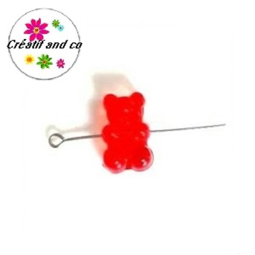 Perle ourson acrylique rouge translucide 17mm