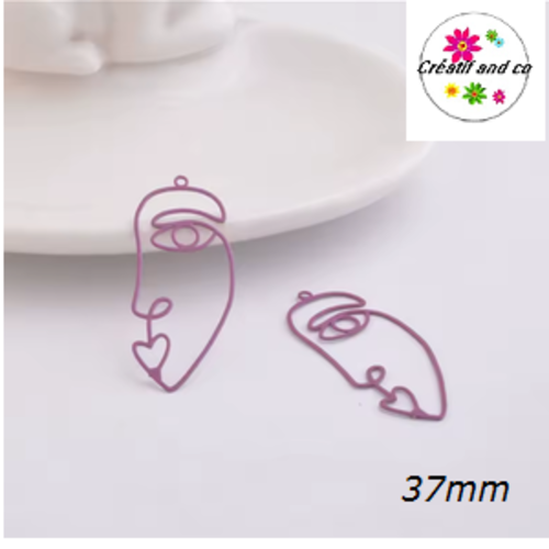 Breloque visage profil mauve 37mm