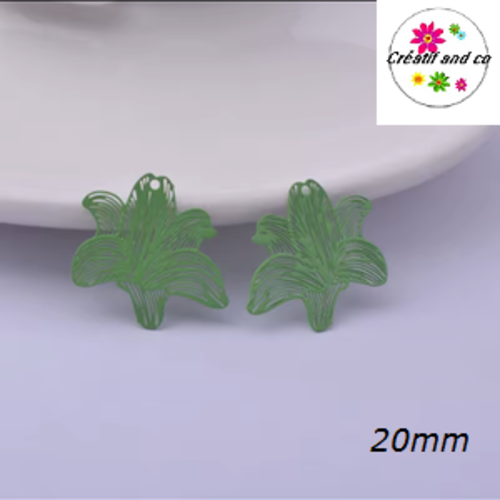 Breloque estampe fleur de lys verte 20mm