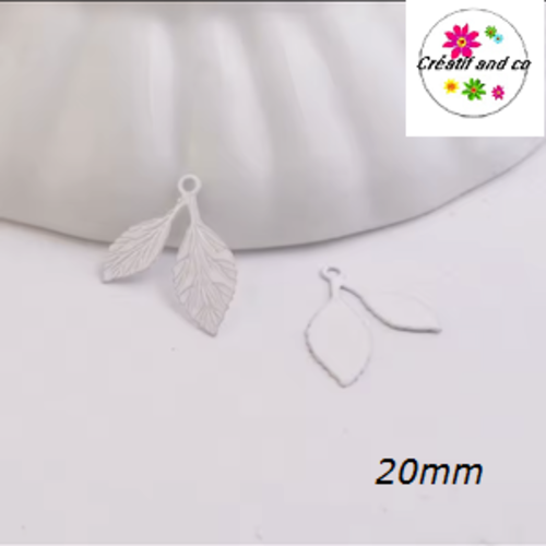 Breloque estampe double feuille blanche 20mm