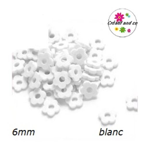 X30 perles forme fleur blanche argile polymère 6mm