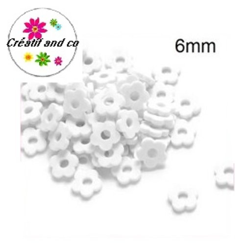 X30 perles forme fleur blanche argile polymère 6mm