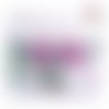Breloque estampe goutte avec motif fleur mauve violine 16mm