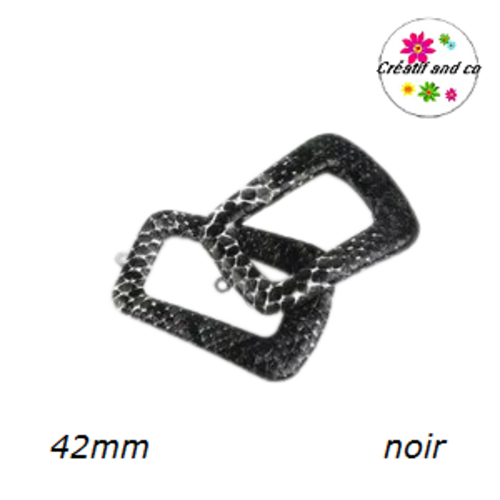 Pendentif rectangle simili cuir noir 42mm