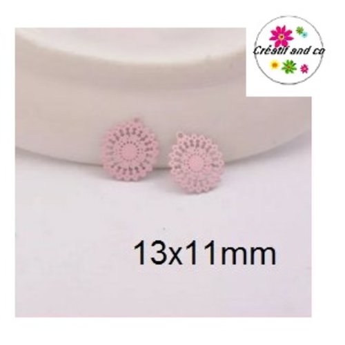 Breloque estampe fleur rose 13mm