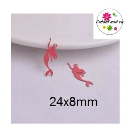 Breloque estampe femme forme sirène rose  24mm
