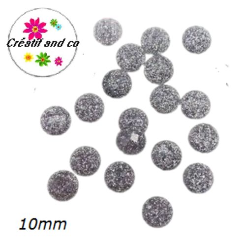 X2 cabochons argent clair  à facette résine 10mm