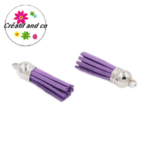Pendentif pompon suédine mauve très clair  35mm
