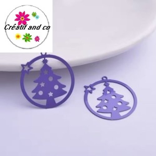 Breloque estampe sapin de nöel mauve dans boule 22mm