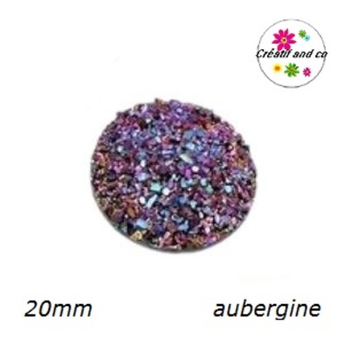 Cabochon imitation druzy aubergine résine 20mm