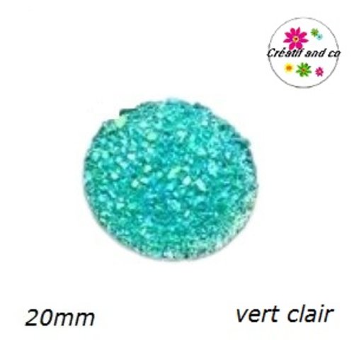 Cabochon imitation druzy vert clair résine 20mm