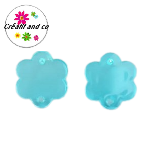 Clou oreille fleur de prunier turquoise translucide acrylique et tige argent 925