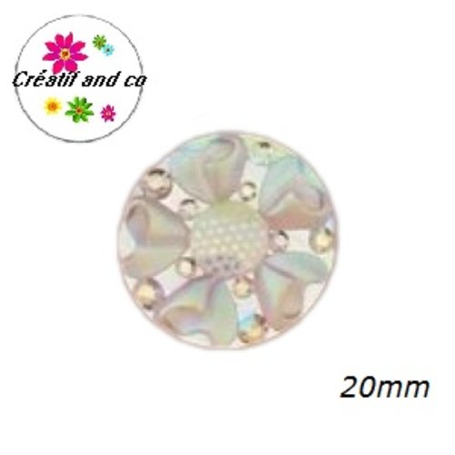Cabochon motif fleur 3d blanc résine 20mm
