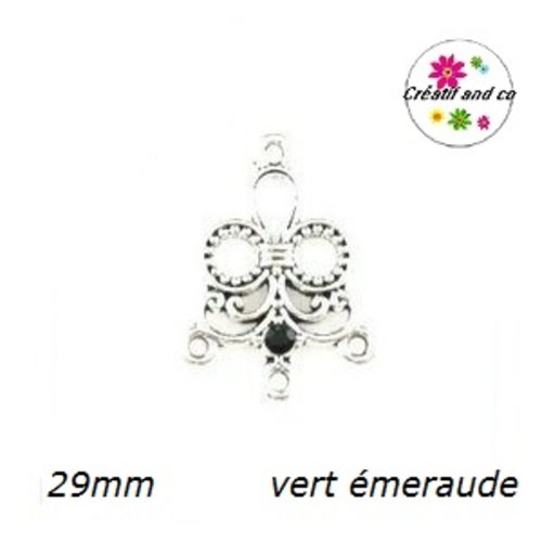 Connecteur chandelier forme fleur 3 anneaux et strass central vert émeraude  29mm