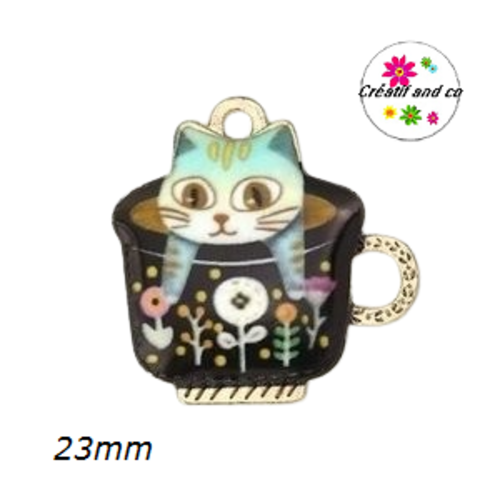 Breloque chat dans tasse émail