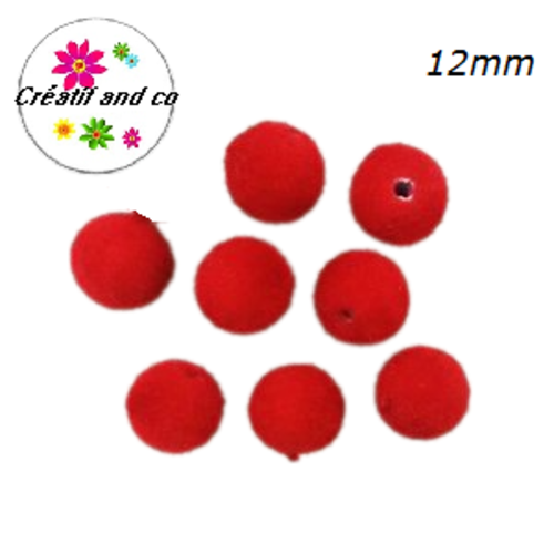 X4 perles velours rouges acryliques 12mm