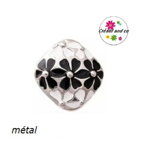 Bouton pression fleur noire et blanche métal
