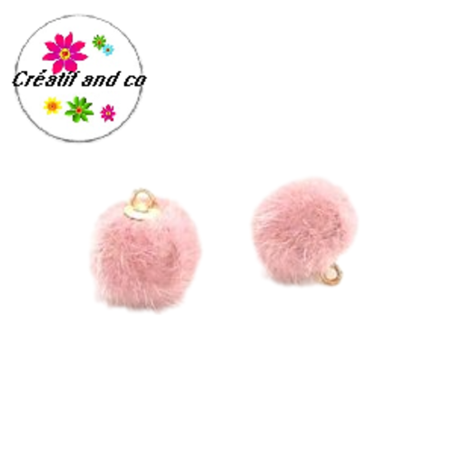 Pendentif synthétique boule de poil rose 18mm