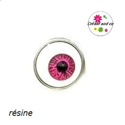 Bouton pression oeil iris couleur fuchsia résine
