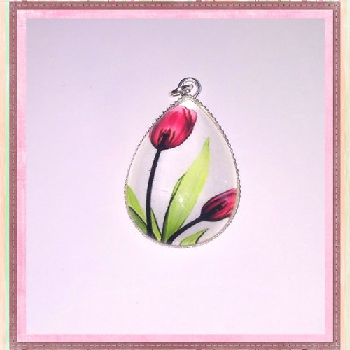 Pendentif et son cabochon goutte en verre tulipes rouges 18x25mm