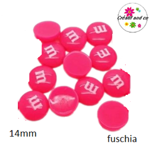 X2 cabochons m&ms fuchsia résine 14mm