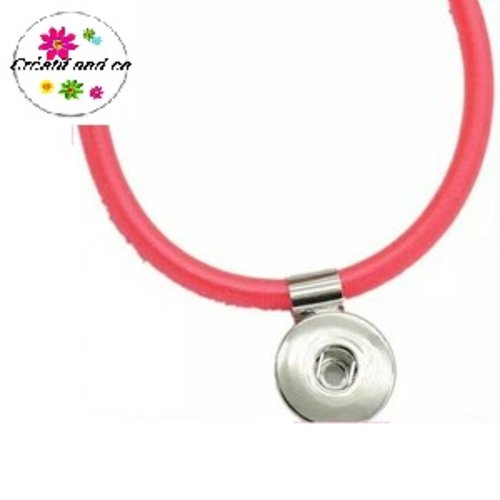 Collier rigide rose flashy fermoir aimanté pour bouton pression