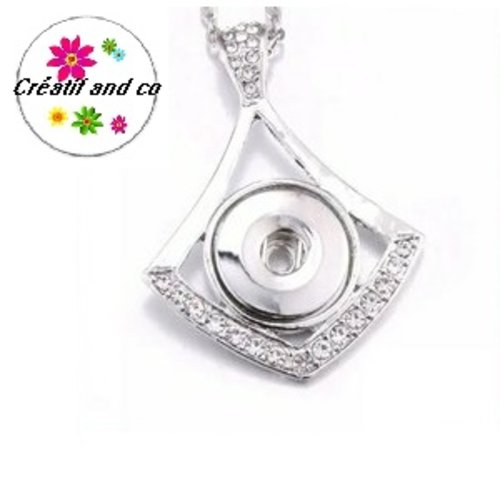 Collier pendentif argenté et strass pour bouton pression