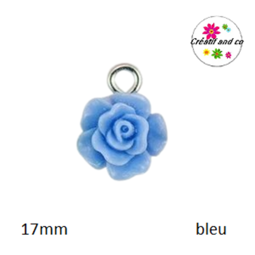 Petit pendentif fleur rose résine bleu 17mm