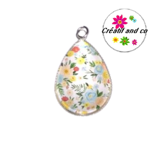 Pendentif cabochon goutte fleuries