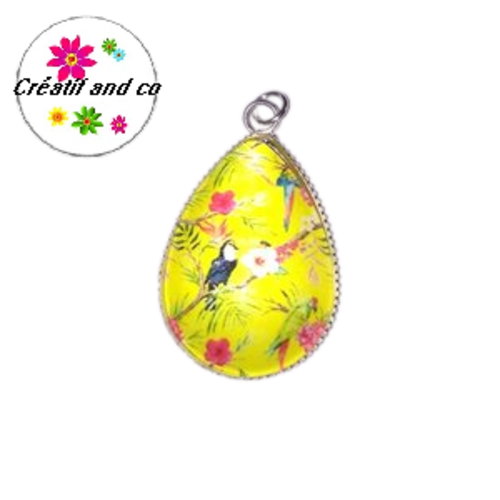 Pendentif et son cabochon goutte toucan et fleurs 18x25mm