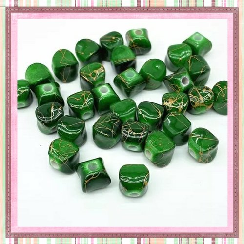 X10 perles acrylique vert/or 9mm