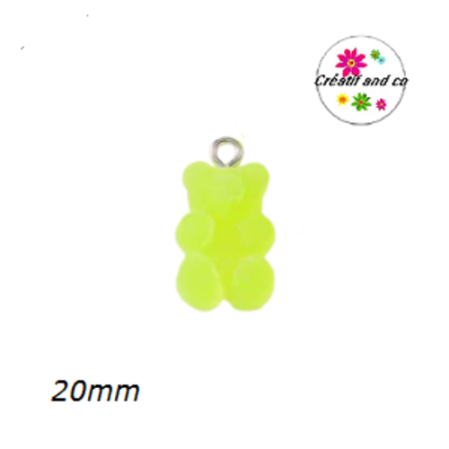 Breloque ourson effet givré vert