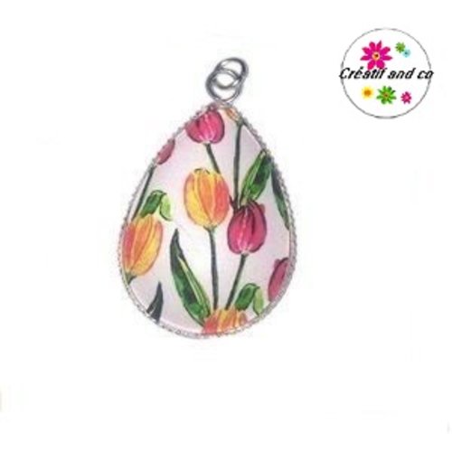 Pendentif cabochon goutte fleurie