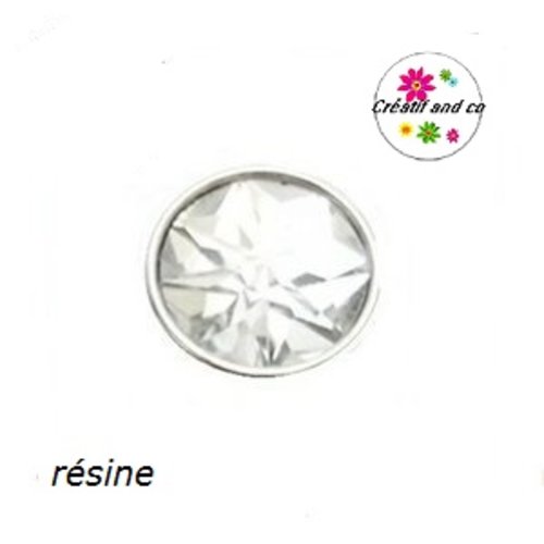 Bouton pression à facette blanc résine