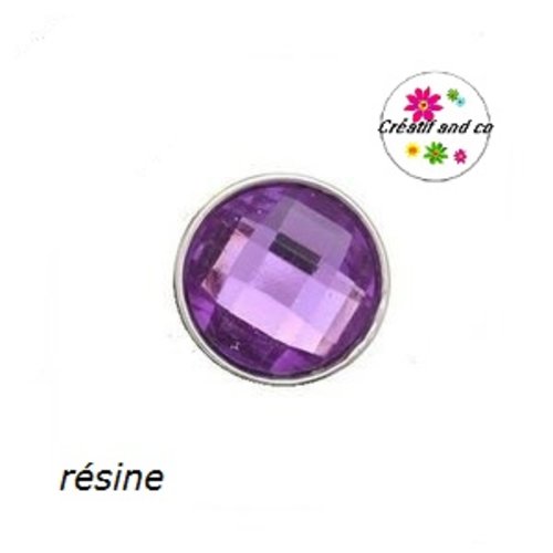 Bouton pression à facette mauve résine