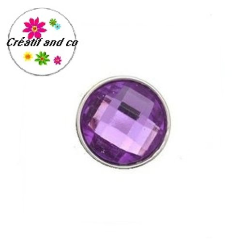 Bouton pression à facette mauve résine