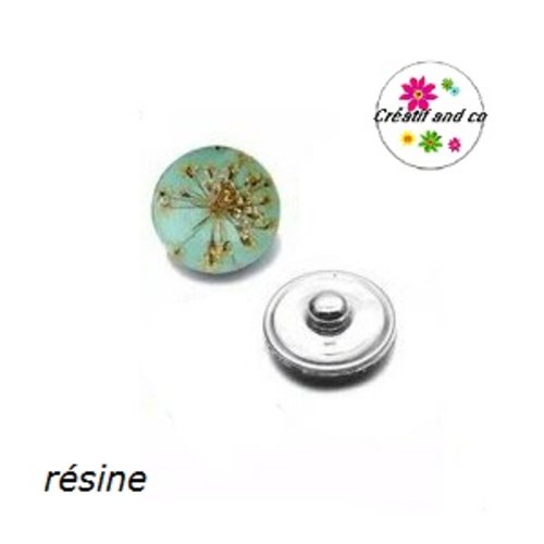Bouton pression vert inclusion fleur séchée