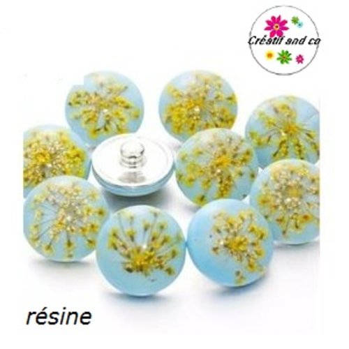 Bouton pression bleu inclusion fleur séchée
