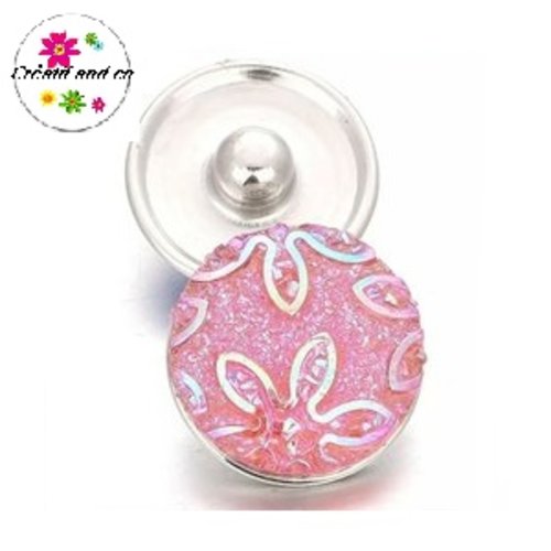 Bouton pression rose motif fleur résine