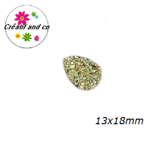 X2 cabochons goutte druzy or résine 13x18mm