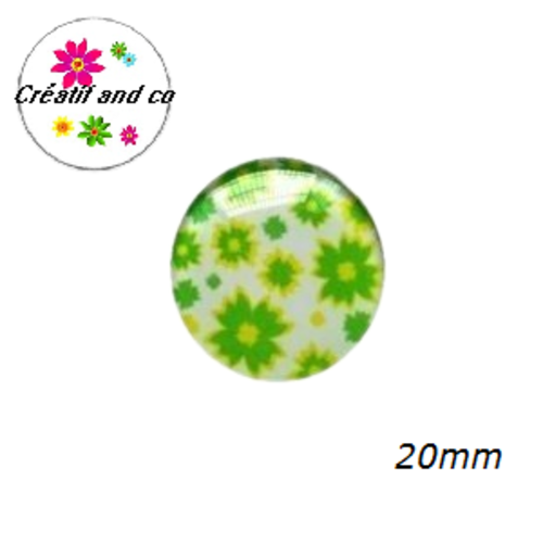 Cabochon fleur verte fond blanc 20mm
