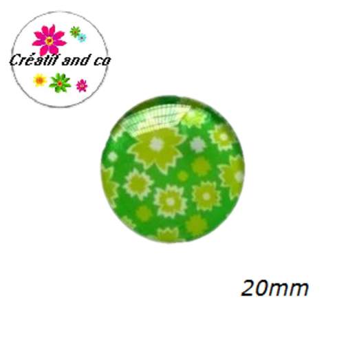 Cabochon fleur verte et blanche fond vert 20mm