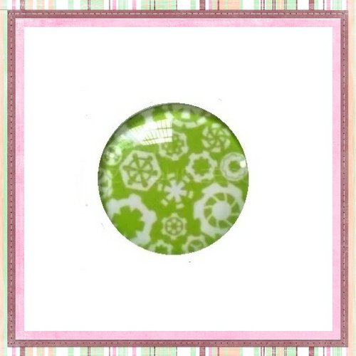 Cabochon à motif blanc fond vert 20mm