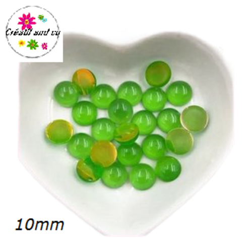 X2 cabochons translucides verts résine 10mm