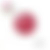Cabochon fleur fuschia fond blanc 20mm